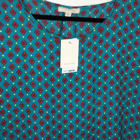 Light blouse - Picture 3 of 3